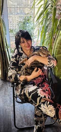 Олена