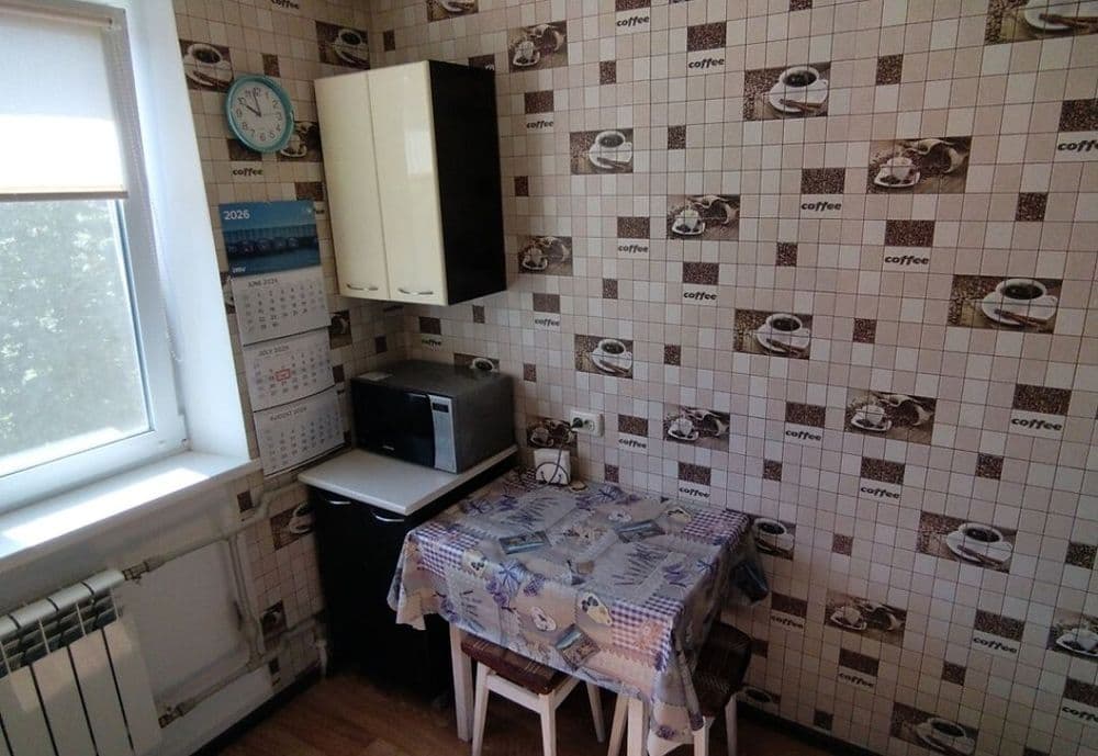 Здам подобово 1-к. квартиру по вулиці Богдана Хмельницького — снимка 6