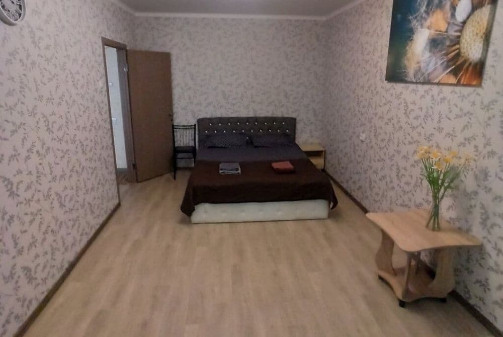 Здам подобово 1-к. квартиру по вулиці Академіка Корольова — снимка 2