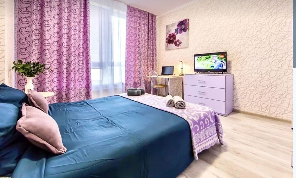 Здам подобово 2-к. квартиру по Камʼянська вулиця — фото 1