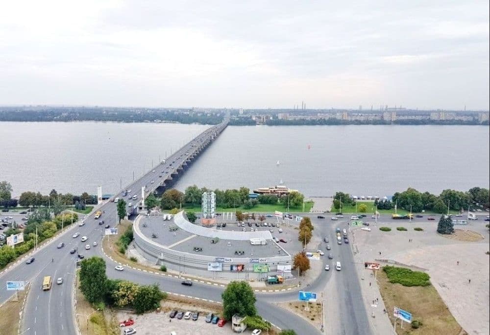 Оренда 2к квартири подобово Дніпро, ЖК Мост-Сіті, центр — фото 3