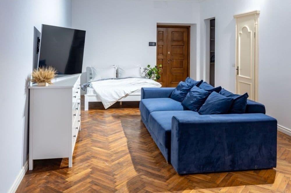 Оренда квартири подобово Львів, Площа Ринок — центр, 90 м² — фото 8