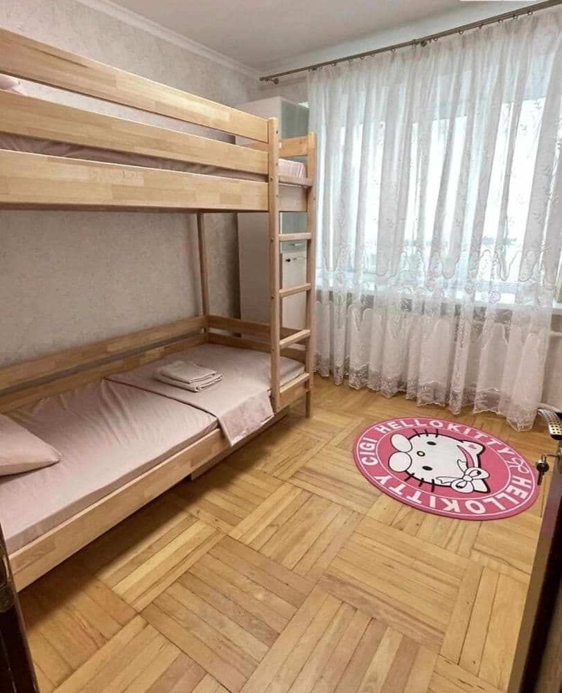 Здам подобово 3-к. квартиру по вулиці Незалежності — фото 6