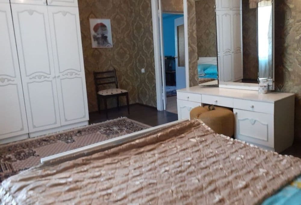 Здам подобово 1-к. квартиру по бульвару Лесі Українки — снимка 6