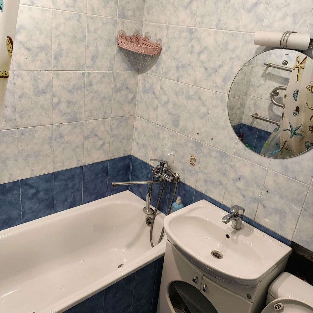 Здам подобово 1-к. квартиру по вулиці Ігоря Сердюка — фото 2