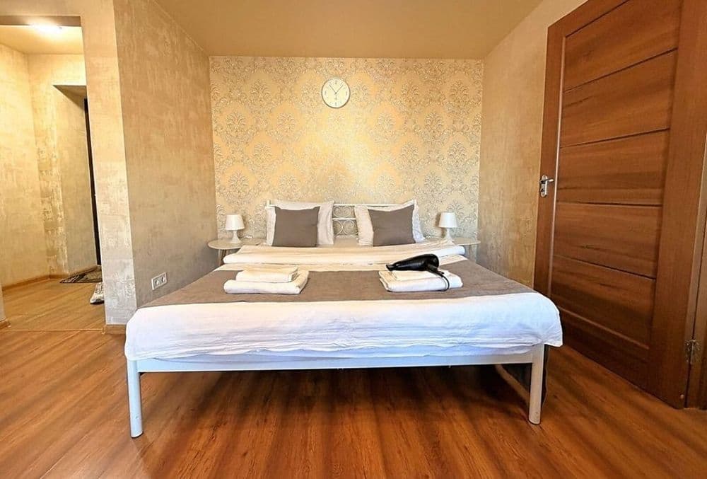 Здам подобово 2-к. квартиру по вулиці Соборності — zdjęcie 4