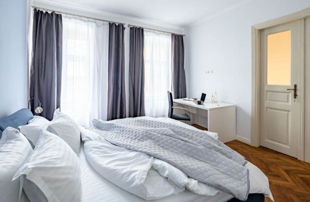 Оренда квартири подобово Львів, Площа Ринок — центр, 90 м² — фото 3