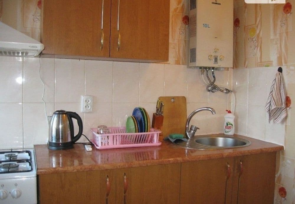 Здам подобово 1-к. квартиру на вулиці Захисників Неба — фото 4