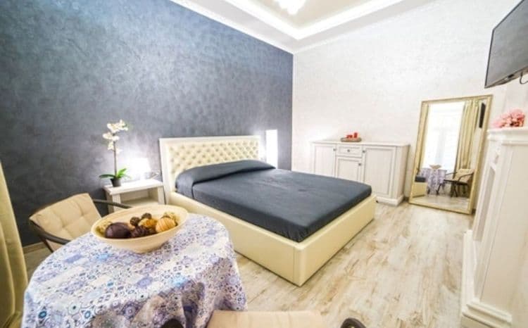 VIP-квартира в центрі Старого Міста | Дизайнерський ремонт